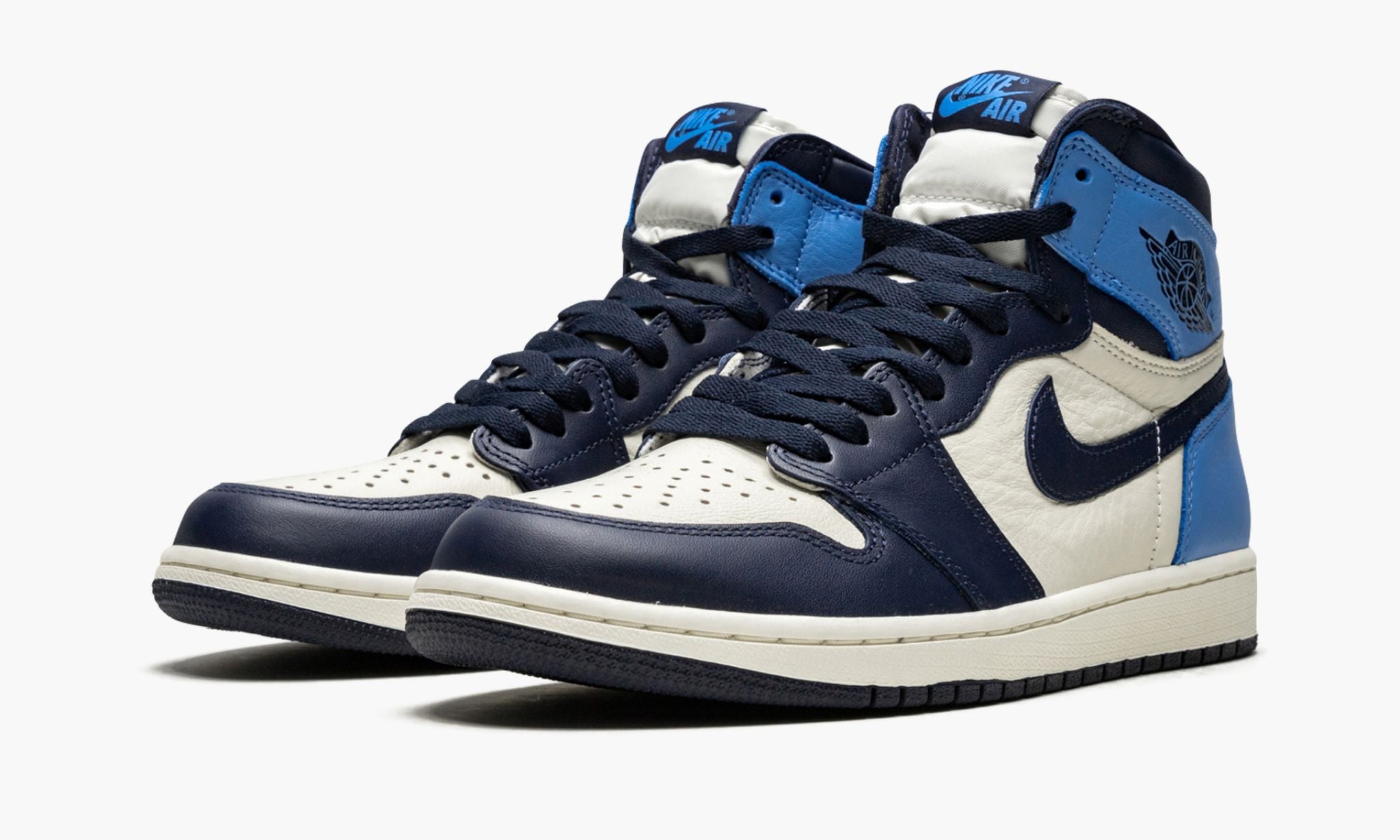 Air Jordan 1 High Obsidian UNC