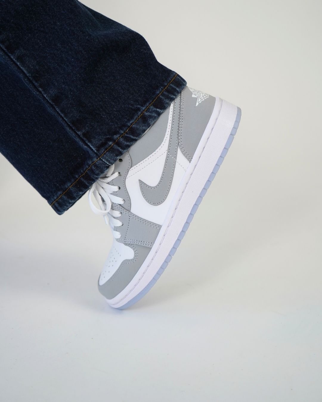 Air Jordan 1 Low Wolf Grey