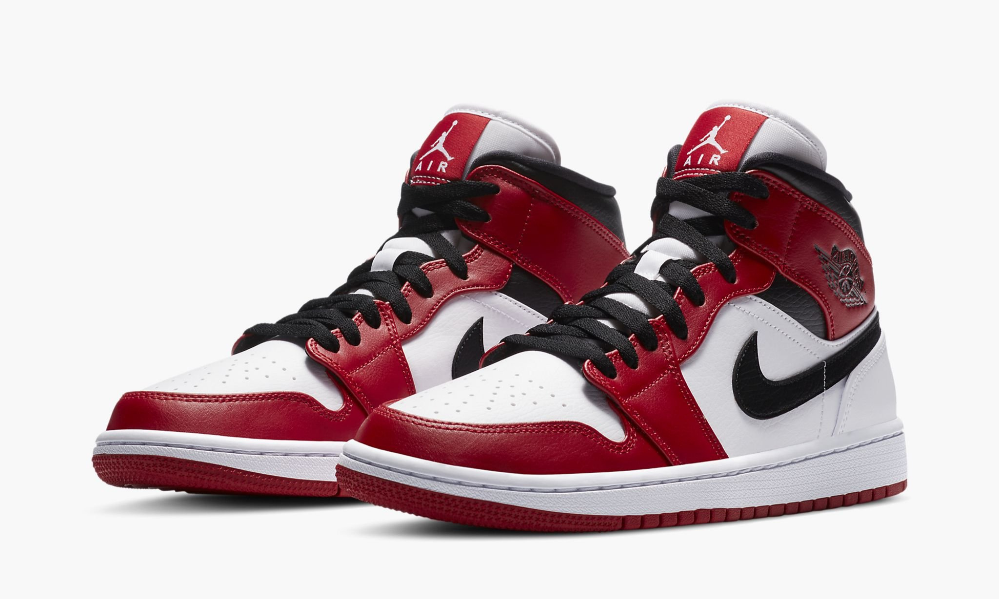 Air Jordan 1 Mid Chicago