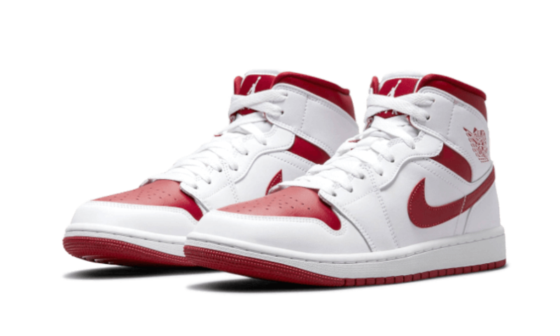 Air Jordan 1 Mid Reverse Chicago