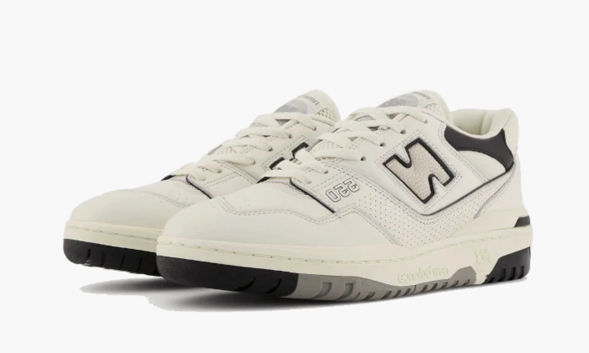 New Balance 550 Cream Black