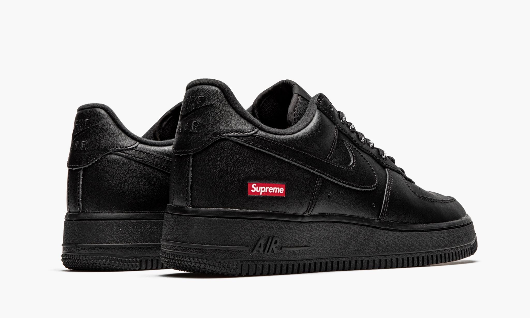 Nike Air Force 1 Supreme Black