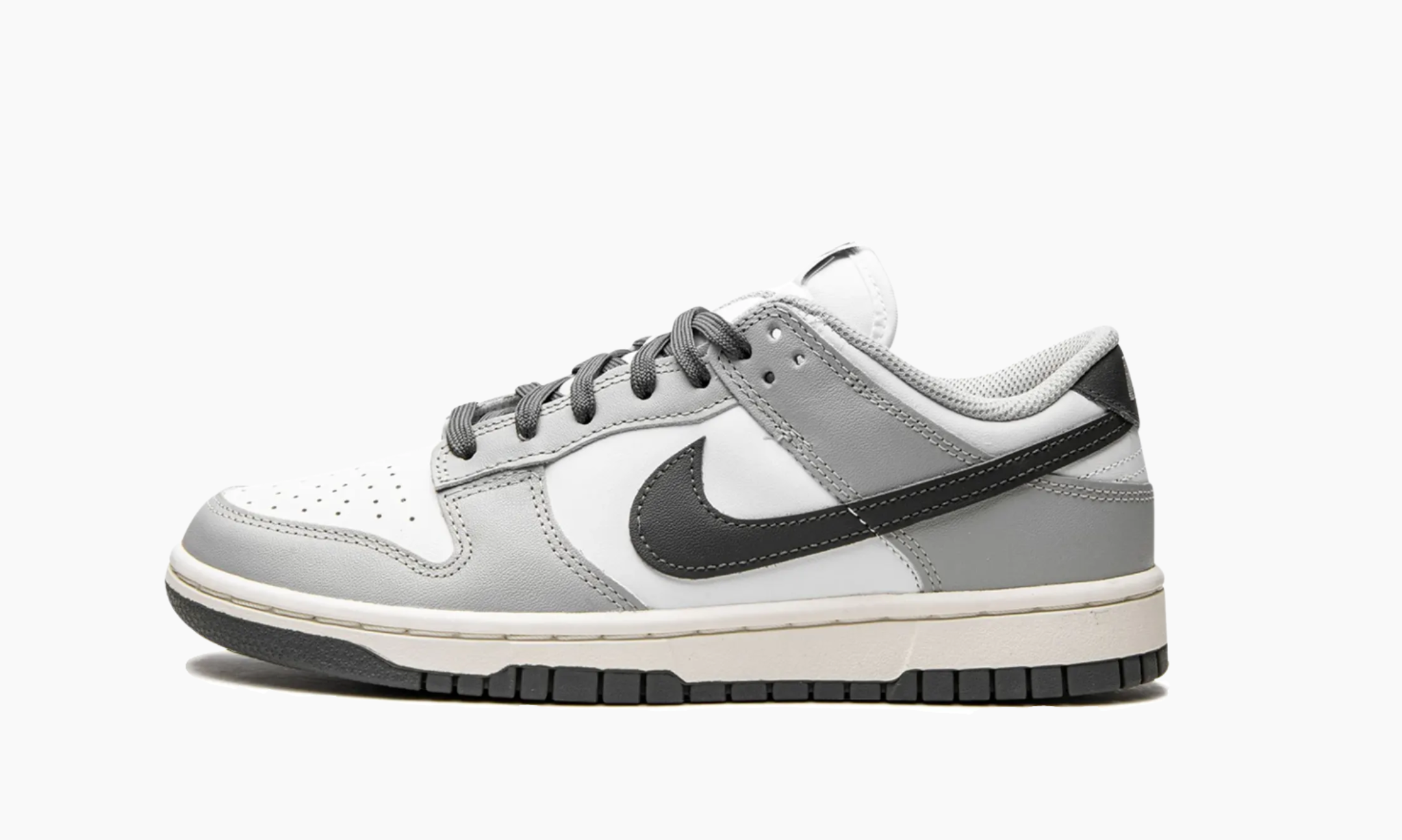 Nike Dunk Low Light Smoke Grey