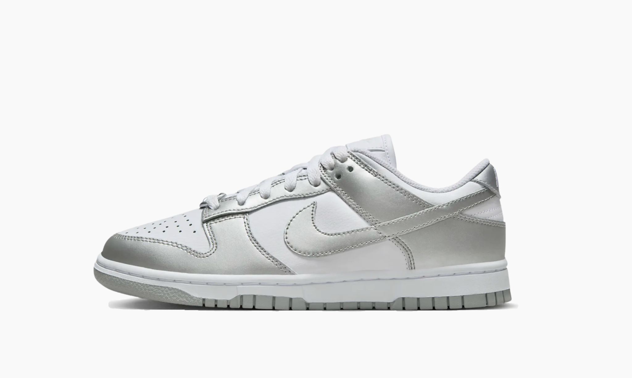 Nike Dunk Low Metallic Silver