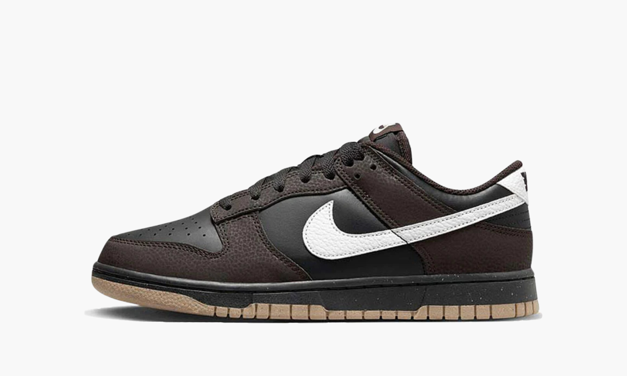 Nike Dunk Low Next Nature Velvet Brown