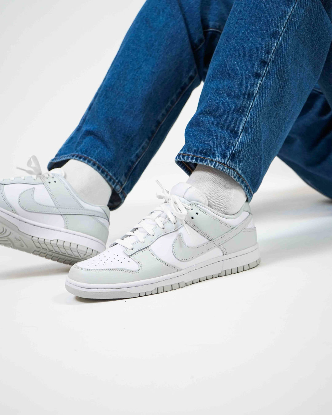 Nike Dunk Low Photon Dust