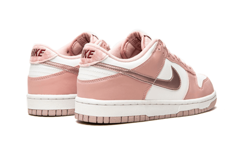 Nike Dunk Low Pink Velvet