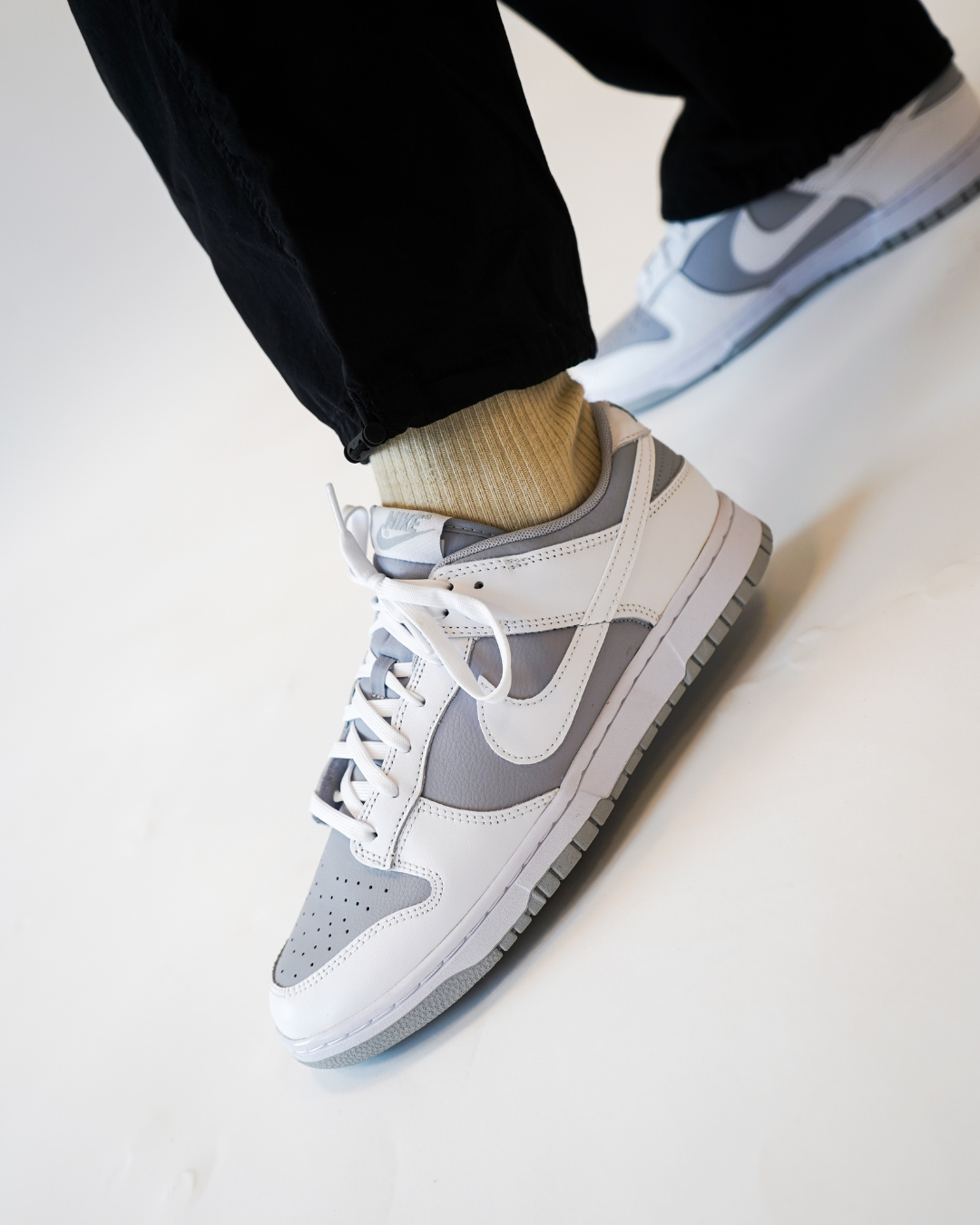 Nike Dunk Low Retro White Grey