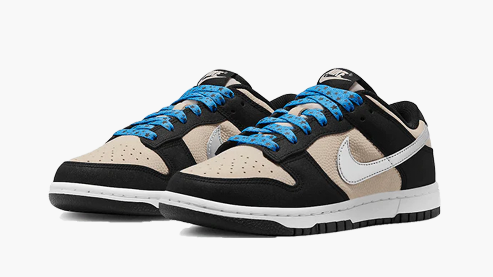 Nike Dunk Low Starry Laces