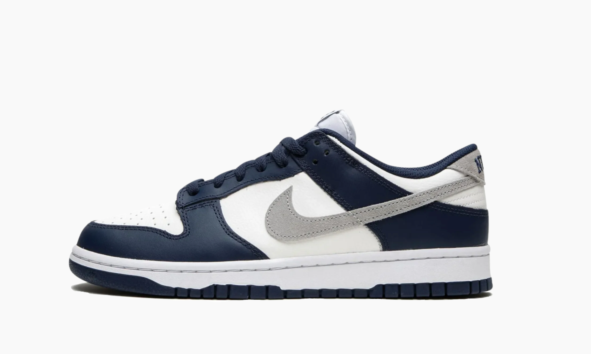 Nike Dunk Low Summit White Midnight Navy