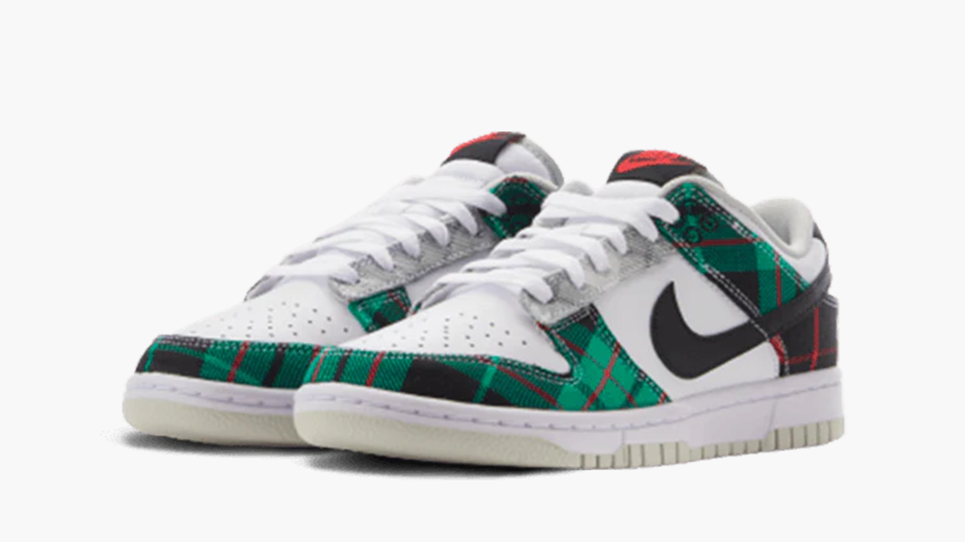 Nike Dunk Low Tartan Plaid