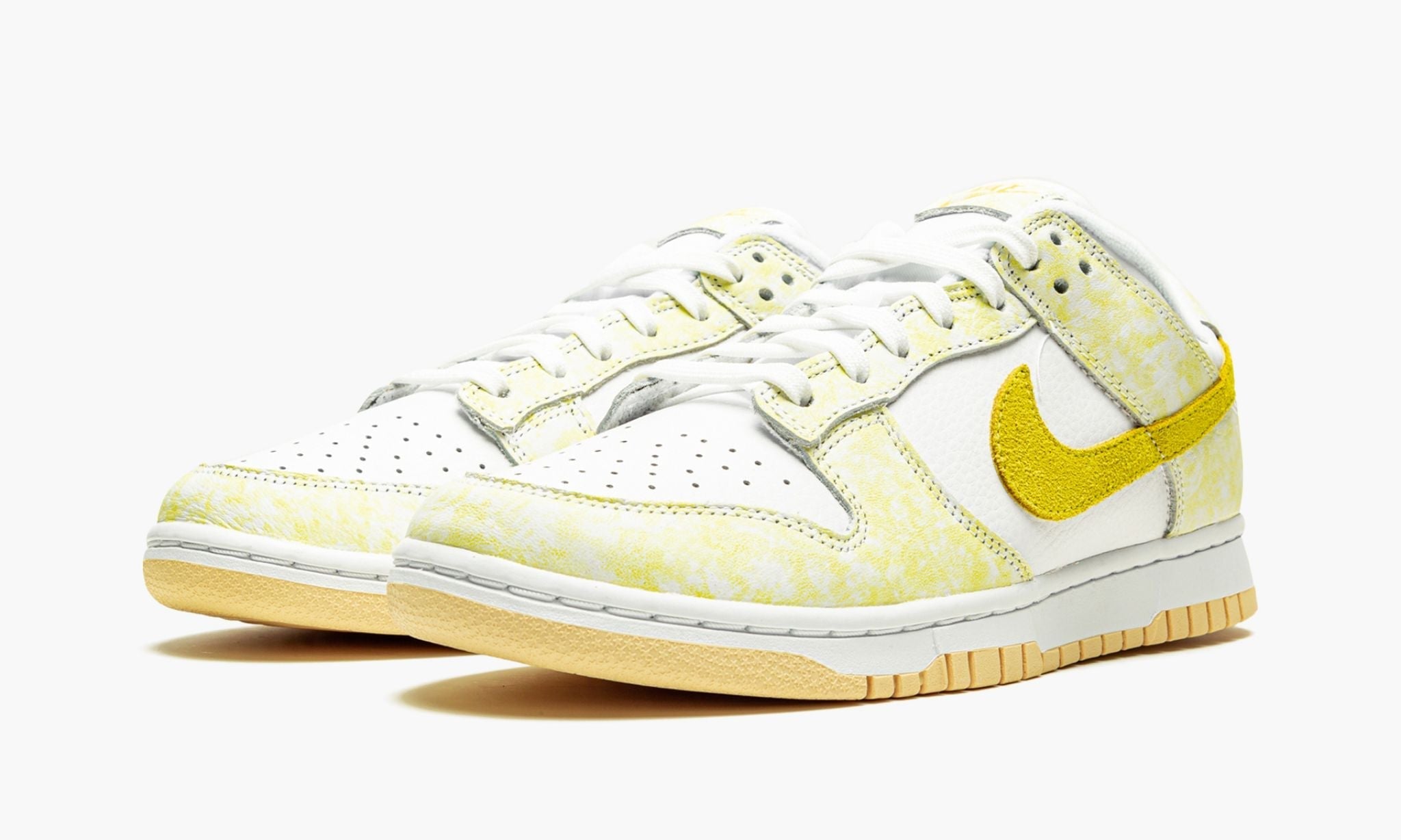 Nike Dunk Low Yellow Strike