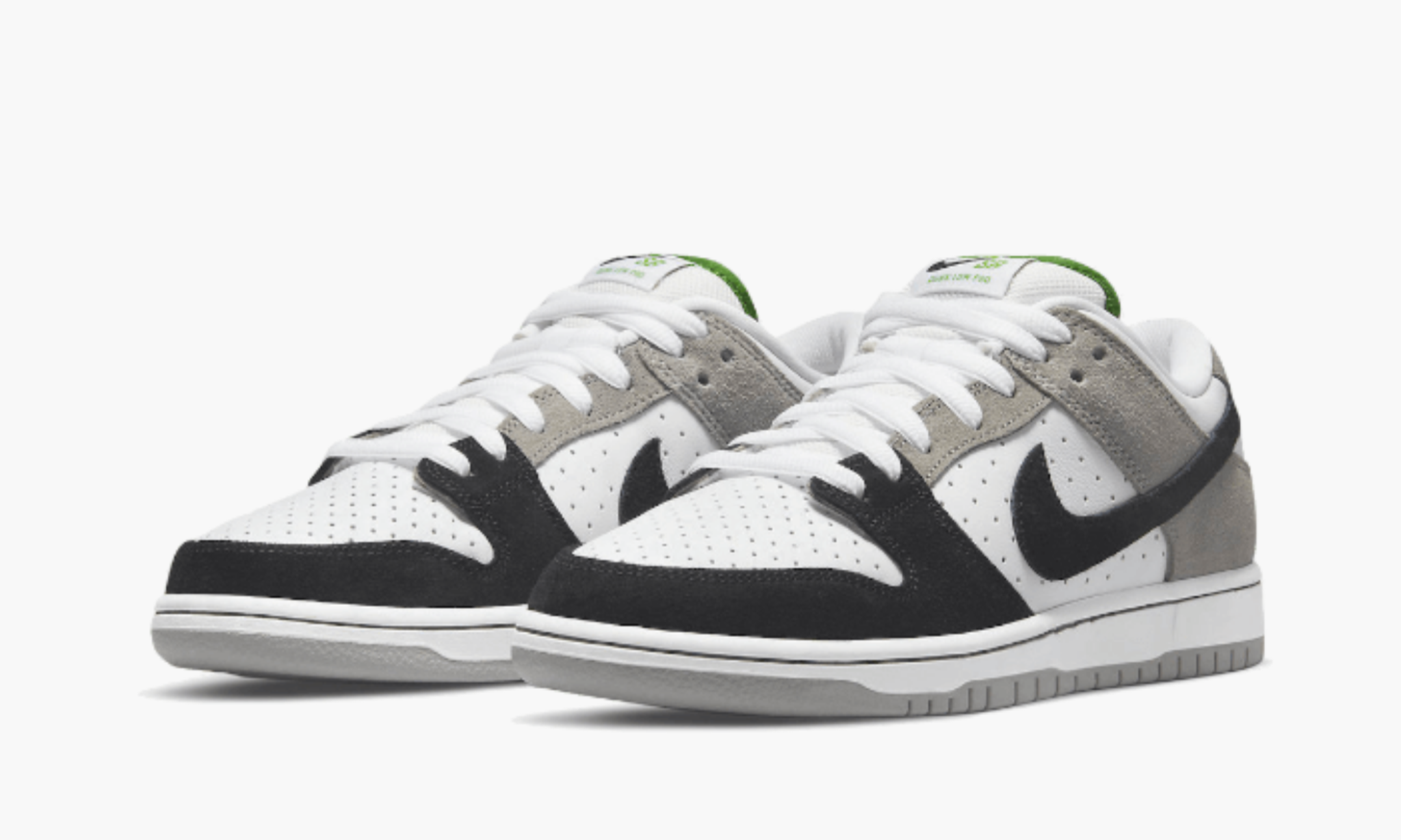 Nike SB Dunk Low Chlorophyll