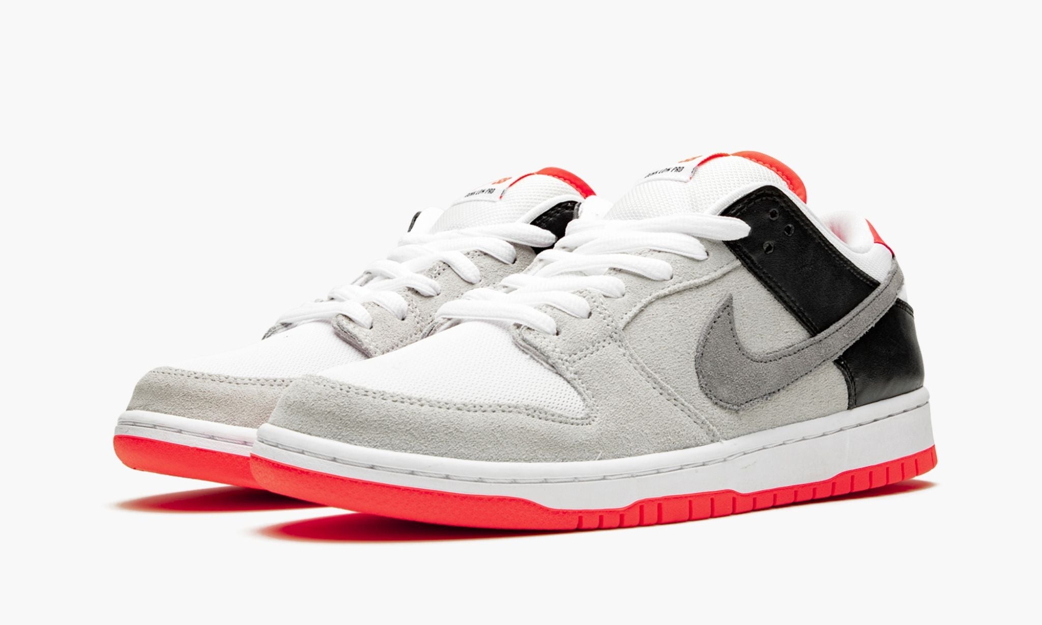 Nike SB Dunk Low Infrared