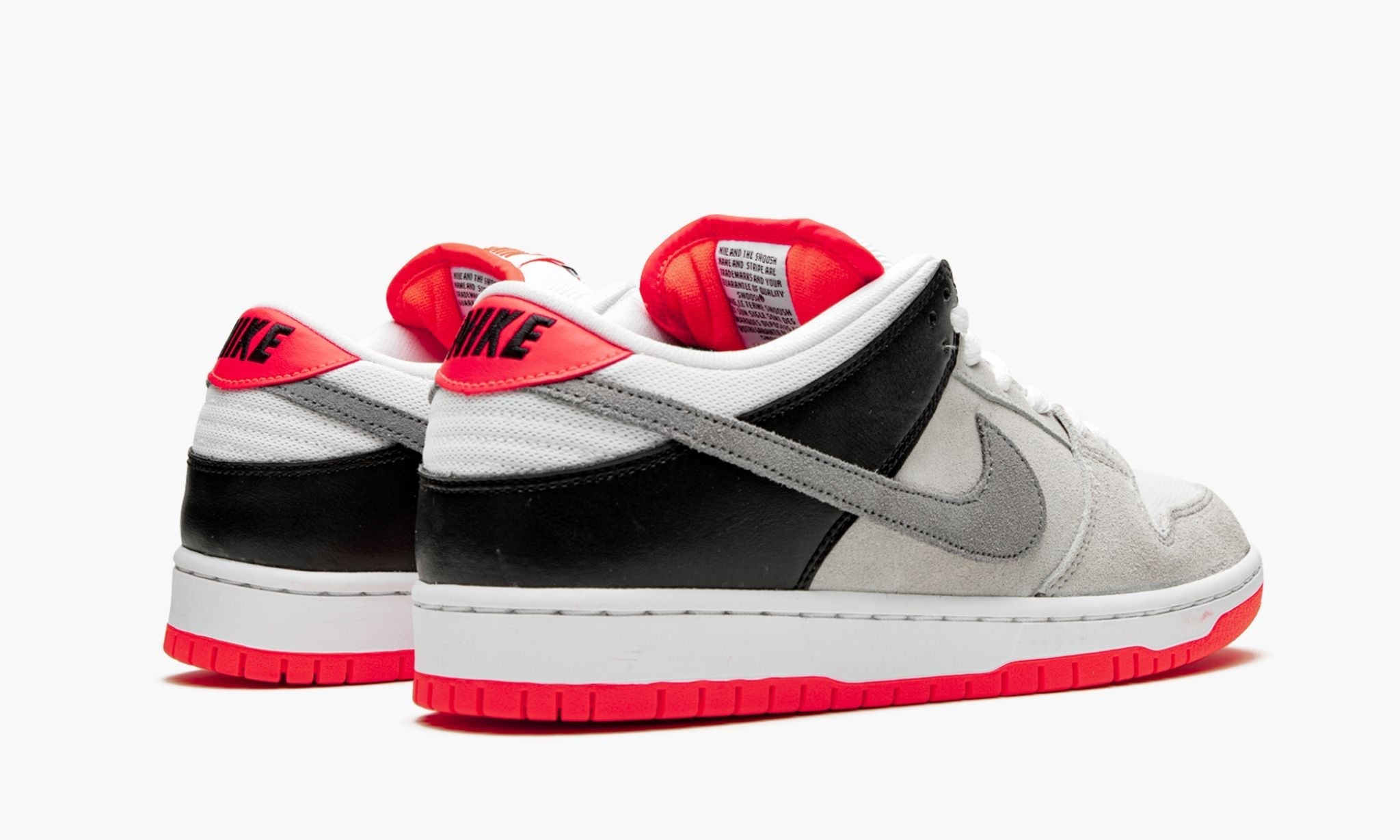 Nike SB Dunk Low Infrared