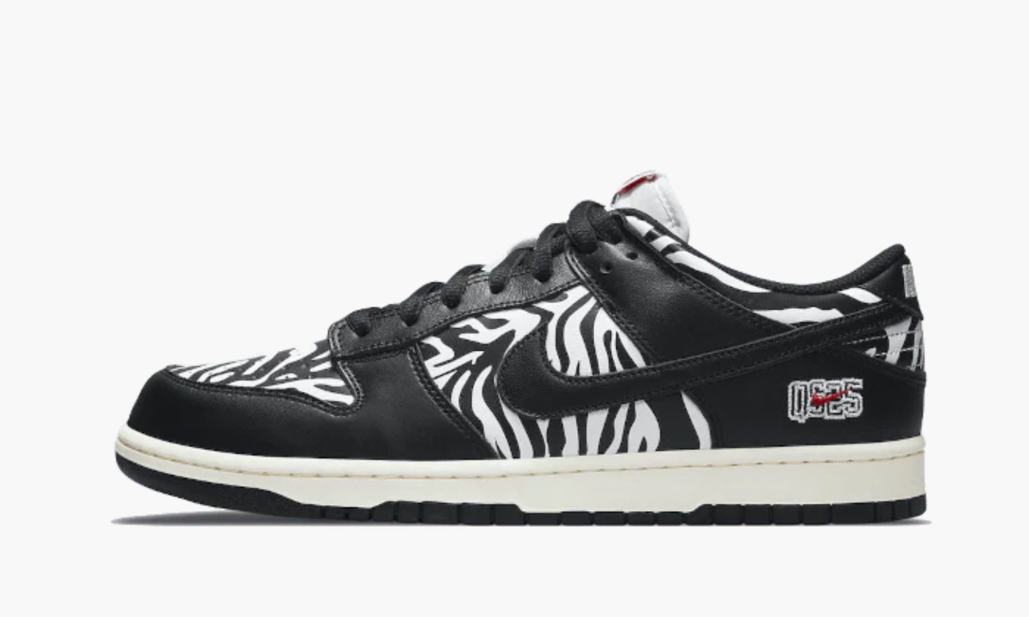 Nike SB Dunk Low Quartersnacks Zebra