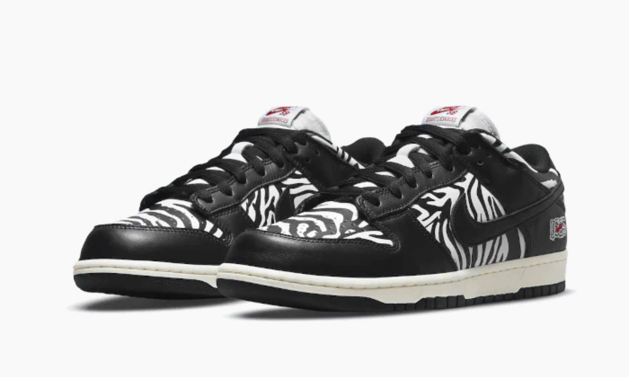 Nike SB Dunk Low Quartersnacks Zebra